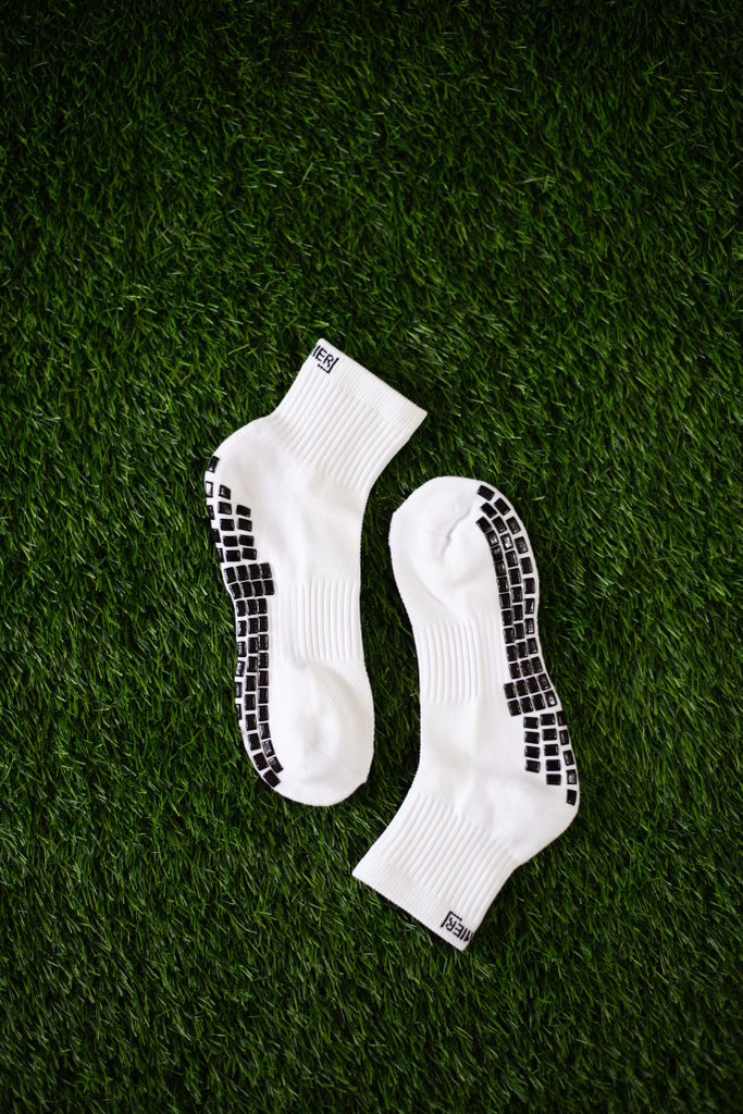 Premier Edge White Ankle Grip Socks