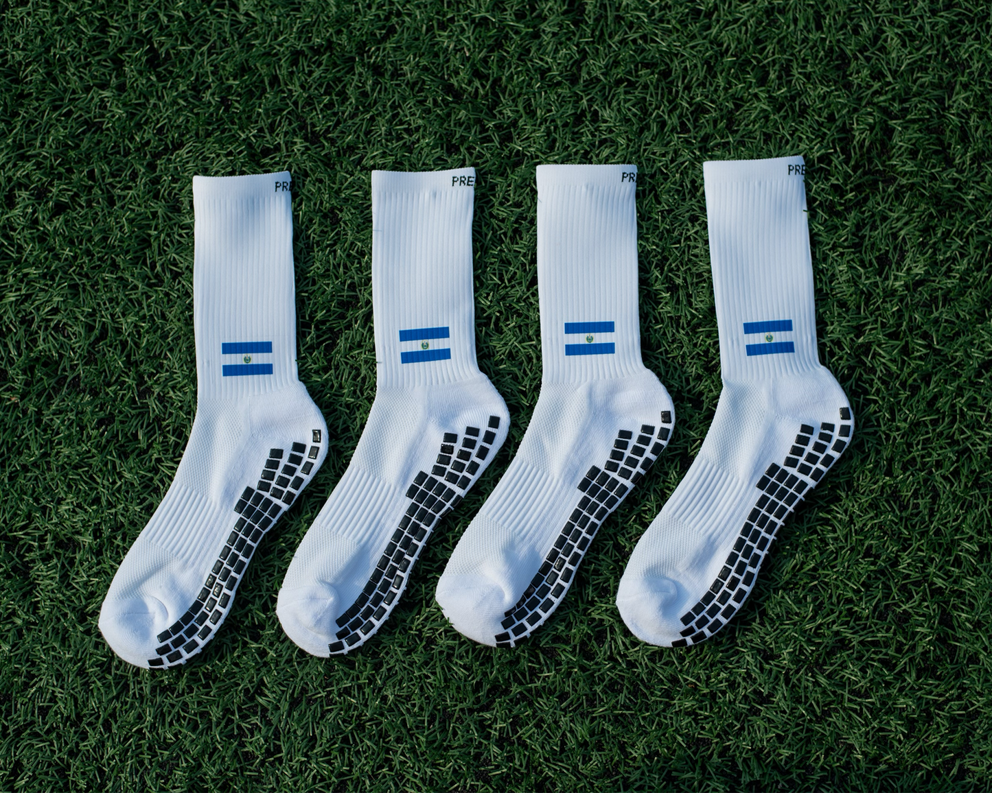 Premier Edge El Salvador Flag Grip Socks