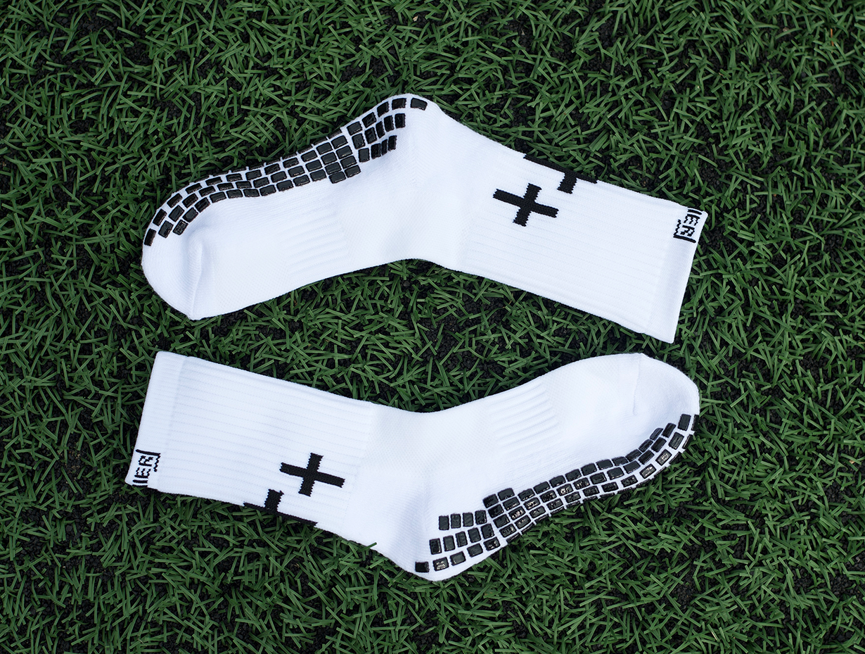 Premier Edge 3 Cross Grip Socks